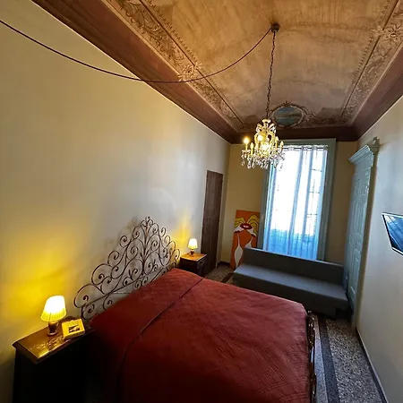 Pensjonat La Terrazza San Salvario 3*